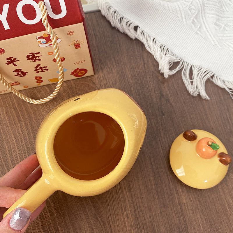 Fun 3D Capybara Mug Pair:3D capybara - designed mugs with handles & lids. A wonderful gift choice for girls.